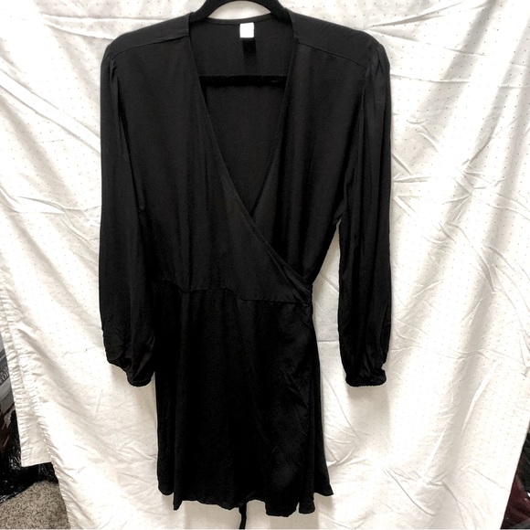 Midi Length Wrap Dress- 3/4 Sleeves - Picture 1 of 4